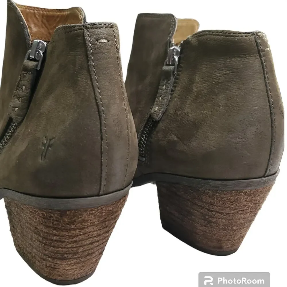 Frye | Judith, Suede Pull on Side Zip Ankle Boots | Size 9